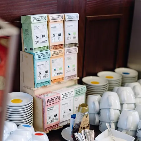 Hestia Barons Old Town Hotel