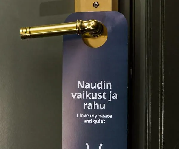 Hotell Hestia Barons Old Town 4*