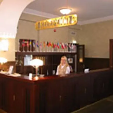 Hestia Barons Old Town Hotel 4*